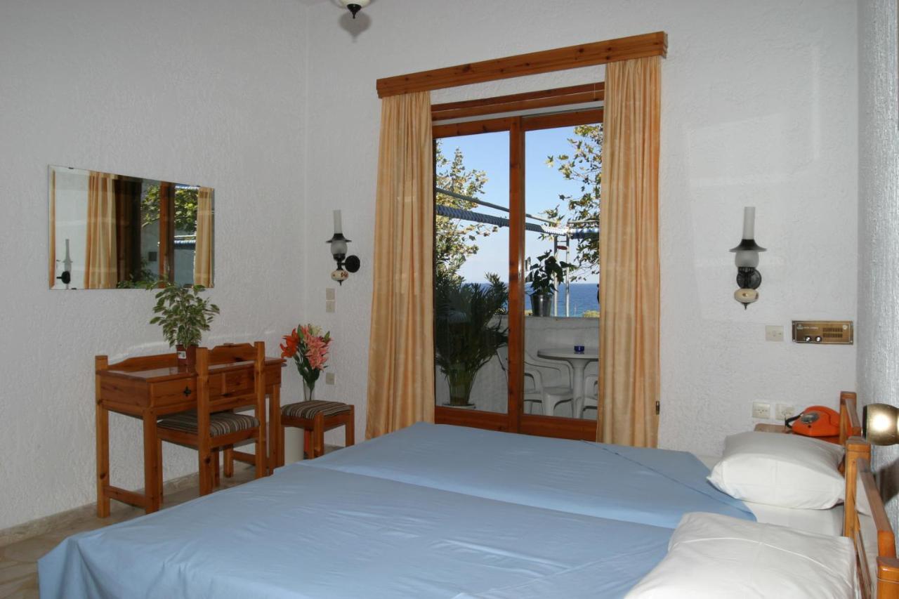 Kedros Hotel Samos Island Exterior photo